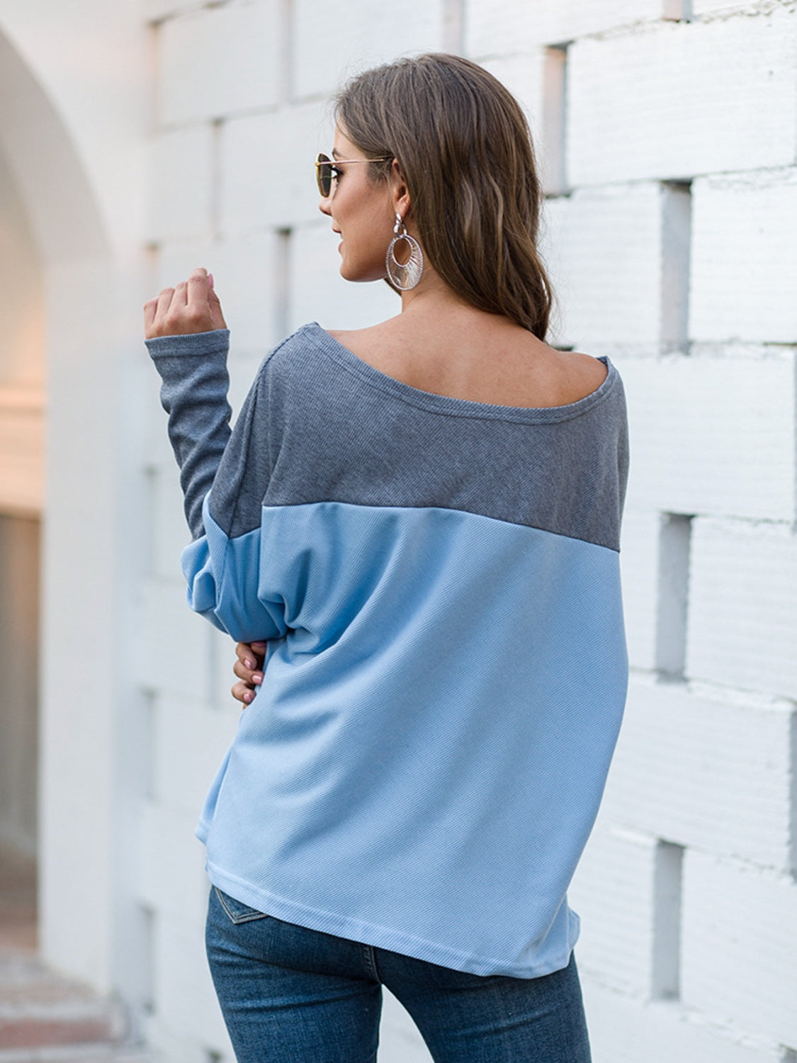 Boat Neck Sweatshirt in 4 Colors