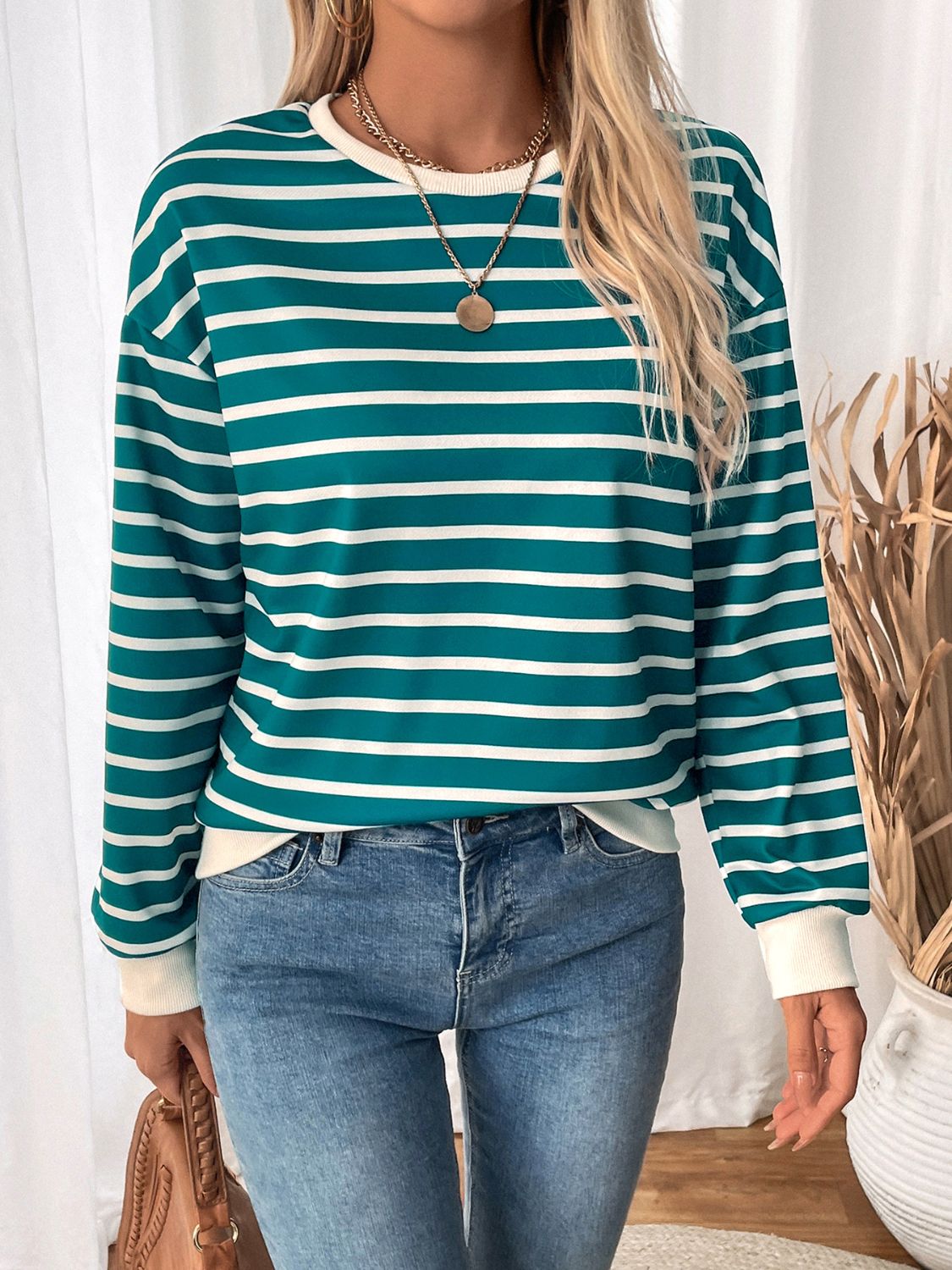 Striped Contrast Sweatshirt