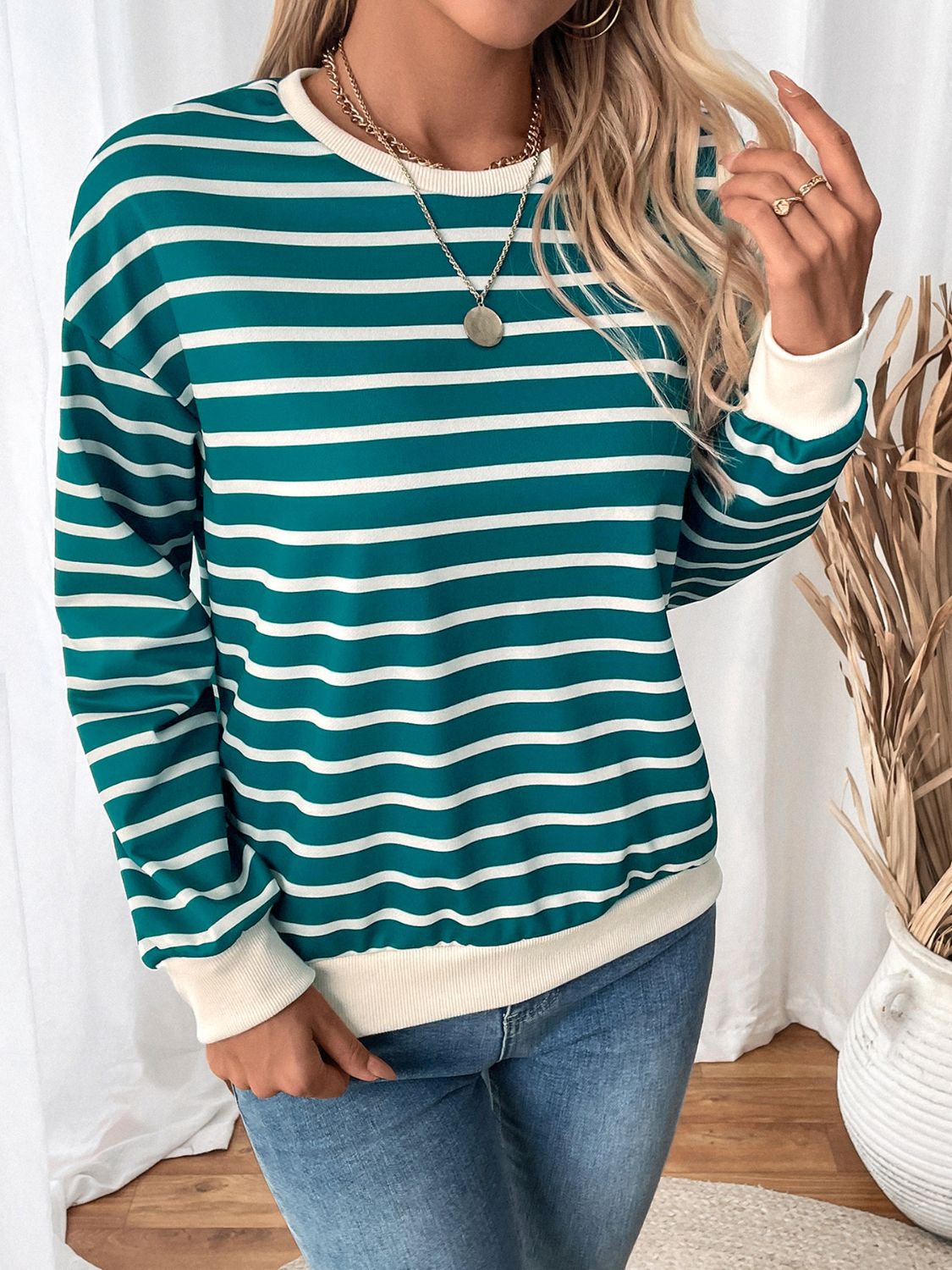 Striped Contrast Sweatshirt