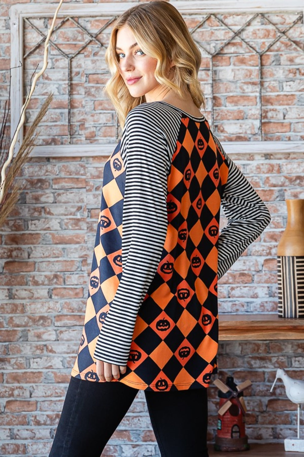 Full Size Checkered Pumpkin Top