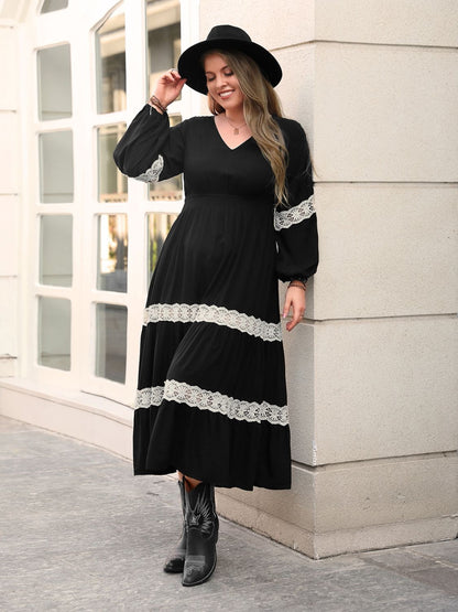 Plus Size Lace Long Sleeve Midi Dress