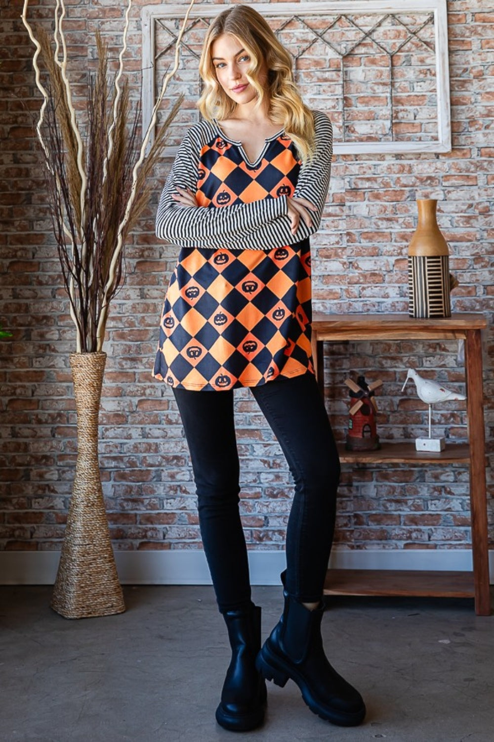 Full Size Checkered Pumpkin Top