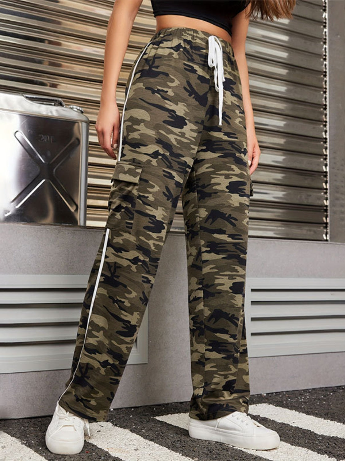 Camouflage Pants with Cargo Pockets