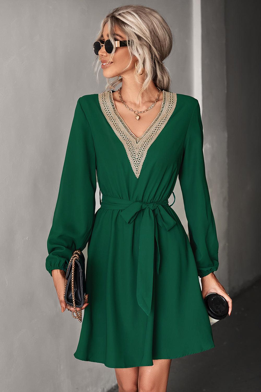 Contrast V-Neck Belted Dress - Olive Ave