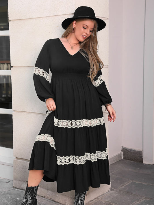 Plus Size Lace Long Sleeve Midi Dress