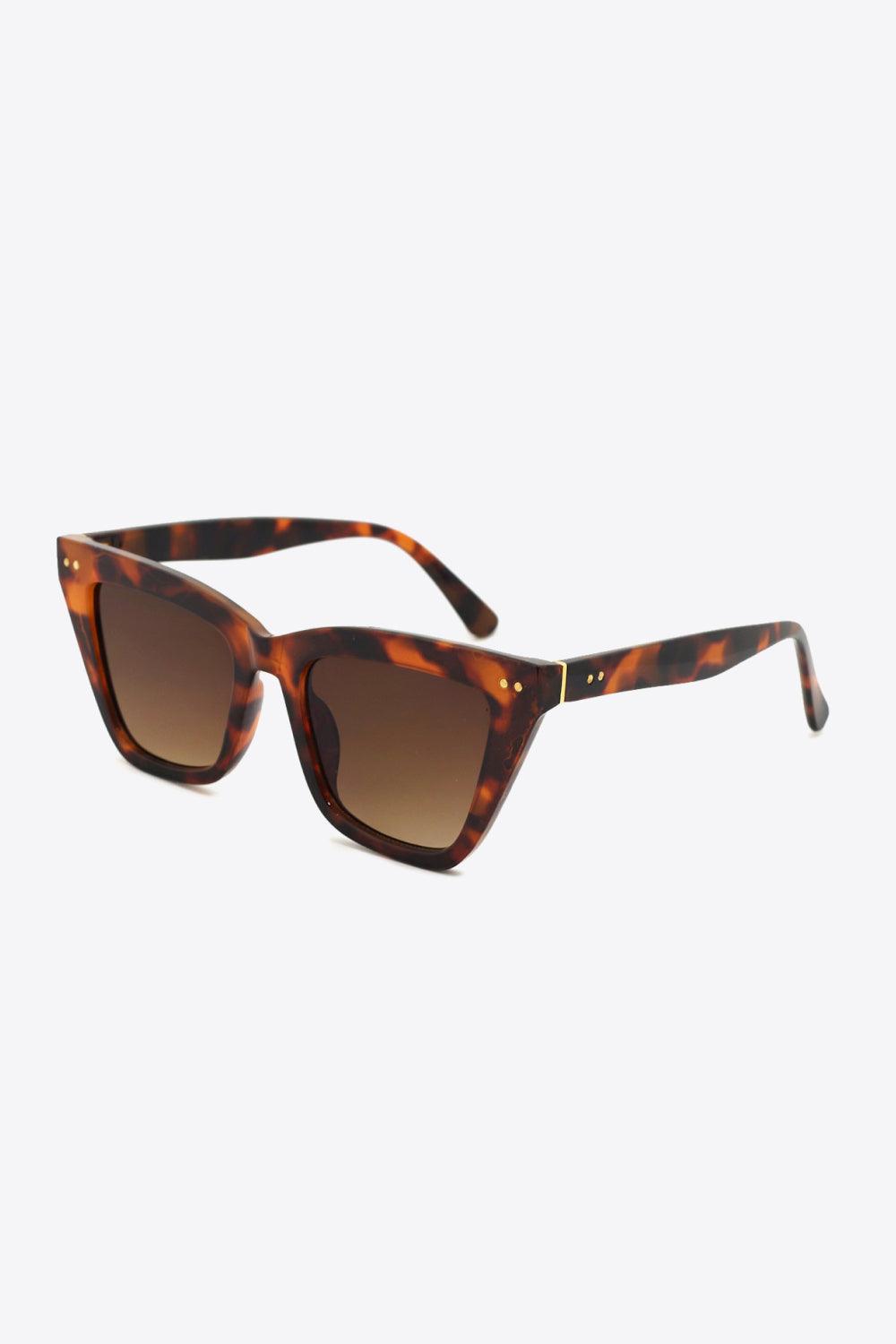 UV400 Polycarbonate Frame Sunglasses - Olive Ave